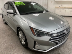 Used 2020  Hyundai Elantra 4d Sedan Value Edition at Ideal Cars Llc near Mesa&comma; AZ