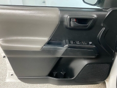 Used 2017  Toyota Tacoma 4WD Double Cab SR at Ideal Cars Llc near Mesa&comma; AZ