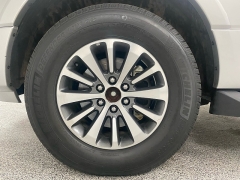 Used 2017 Ford Expedition 4d SUV 4WD XLT at Ideal Cars Llc near Mesa, AZ