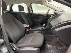 Used 2017  Ford Focus 4d Sedan SE at Ideal Cars Llc near Mesa&comma; AZ