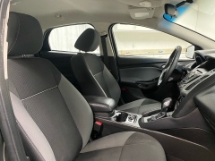 Used 2014  Ford Focus 4d Hatchback SE at Ideal Cars Llc near Mesa&comma; AZ