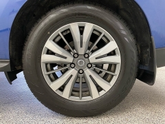 Used 2020  Nissan Pathfinder 4d SUV FWD S at Ideal Cars Llc near Mesa&comma; AZ