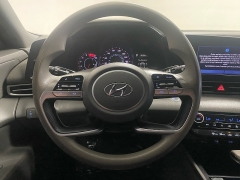 Used 2021  Hyundai Elantra SEL IVT at Ideal Cars Llc near Mesa&comma; AZ