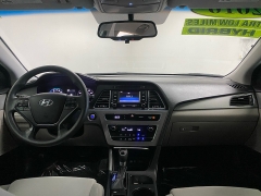 Used 2016 Hyundai Sonata Hybrid 4d Sedan SE at Ideal Cars Llc near Mesa, AZ