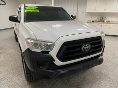 Used 2022  Toyota Tacoma 2WD SR Access Cab 6ft Bed I4 AT at Ideal Cars Llc near Mesa, AZ