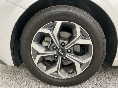 Used 2021 Kia Forte LXS IVT at Ideal Cars Llc near Mesa, AZ