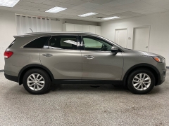Used 2017 Kia Sorento 4d SUV AWD LX at Ideal Cars Llc near Mesa, AZ