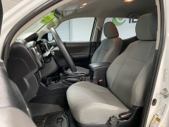 Used 2017  Toyota Tacoma 4WD Double Cab SR at Ideal Cars Llc near Mesa&comma; AZ