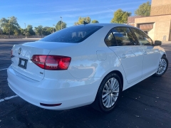 Used 2015  Volkswagen Jetta 4d Sedan SE Auto at Ideal Cars Llc near Mesa, AZ
