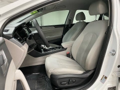 Used 2019  Hyundai Sonata 4d Sedan SEL at Ideal Cars Llc near Mesa&comma; AZ