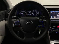 Used 2017  Hyundai Elantra 4d Sedan SE Auto at Ideal Cars Llc near Mesa&comma; AZ