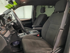 Used 2016  Dodge Grand Caravan 4d Wagon SXT at Ideal Cars Llc near Mesa&comma; AZ