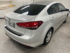 Used 2018  Kia Forte 4d Sedan LX Auto at Ideal Cars Llc near Mesa&comma; AZ
