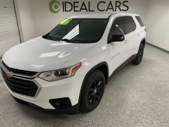  2019 Chevrolet Traverse 4d SUV FWD LS w/1LS at Ideal Cars Llc near Mesa, AZ