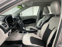 Used 2019  Jeep Compass 4d SUV FWD Latitude at Ideal Cars Llc near Mesa&comma; AZ