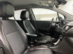 Used 2020 Chevrolet Trax 4d SUV FWD LT at Ideal Cars Llc near Mesa, AZ