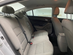 Used 2015  Kia Forte 4d Sedan LX Auto at Ideal Cars Llc near Mesa&comma; AZ