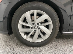 Used 2018 Volkswagen Passat 4d Sedan 2.0T SE at Ideal Cars Llc near Mesa, AZ