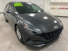 Used 2022  Hyundai Elantra SE IVT at Ideal Cars Llc near Mesa&comma; AZ