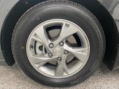 Used 2022  Hyundai Elantra SE IVT at Ideal Cars Llc near Mesa&comma; AZ