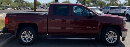 Used 2014  Chevrolet Silverado 1500 4WD Crew Cab LT at Ideal Cars Llc near Mesa&comma; AZ