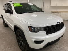 Used 2020  Jeep Grand Cherokee 4d SUV 2WD Laredo at Ideal Cars Llc near Mesa&comma; AZ