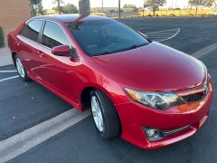 Used 2013  Toyota Camry 4d Sedan SE at Ideal Cars Llc near Mesa&comma; AZ