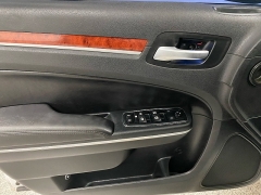 Used 2013  Chrysler 300 4d Sedan at Ideal Cars Llc near Mesa&comma; AZ