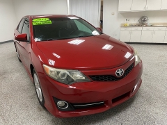 Used 2013  Toyota Camry 4d Sedan SE at Ideal Cars Llc near Mesa, AZ