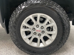 Used 2014  GMC Sierra 1500 4WD Crew Cab SLE at Ideal Cars Llc near Mesa&comma; AZ