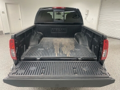Used 2019  Nissan Frontier 2WD Crew Cab SV at Ideal Cars Llc near Mesa, AZ