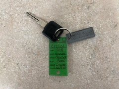 Used 2016  Nissan Frontier 2WD Crew Cab SV at Ideal Cars Llc near Mesa&comma; AZ