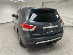 Used 2013 Nissan Pathfinder 4d SUV FWD SL at Ideal Cars Llc near Mesa, AZ