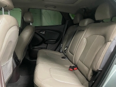 Used 2015  Hyundai Tucson 4d SUV AWD Limited at Ideal Cars Llc near Mesa&comma; AZ