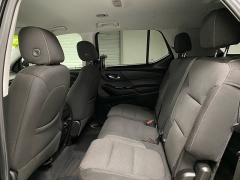 Used 2020  Chevrolet Traverse 4d SUV FWD LT Cloth w&sol;1LT at Ideal Cars Llc near Mesa&comma; AZ