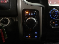 Used 2019  Ram 1500 Classic 4WD Crew Cab SLT at Ideal Cars Llc near Mesa&comma; AZ