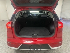 Used 2018 Kia Niro 4d SUV Touring at Ideal Cars Llc near Mesa, AZ