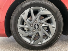 Used 2024  Hyundai Elantra SEL IVT at Ideal Cars Llc near Mesa&comma; AZ