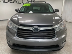 Used 2016  Toyota Highlander 4d SUV AWD Limited Platinum at Ideal Cars Llc near Mesa&comma; AZ