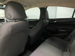 Used 2017  Chevrolet Cruze 4d Sedan LS Auto at Ideal Cars Llc near Mesa&comma; AZ