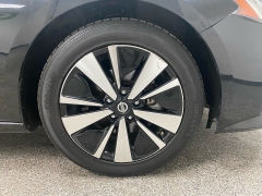 Used 2021 Nissan Altima 2.5 SV Sedan at Ideal Cars Llc near Mesa, AZ