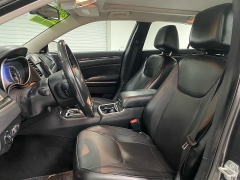 Used 2019  Chrysler 300 4d Sedan AWD Limited at Ideal Cars Llc near Mesa, AZ