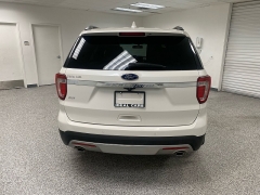 Used 2017 Ford Explorer 4d SUV FWD XLT at Ideal Cars Llc near Mesa, AZ