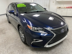 Used 2016  Lexus ES 300h 4dr Sdn Hybrid at Ideal Cars Llc near Mesa&comma; AZ