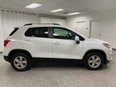 Used 2021 Chevrolet Trax FWD 4dr LT at Ideal Cars Llc near Mesa, AZ