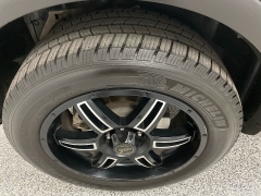 Used 2014 Ford Explorer 4d SUV 4WD XLT at Ideal Cars Llc near Mesa, AZ
