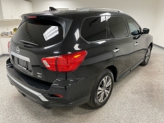 Used 2020  Nissan Pathfinder 4d SUV 4WD SV at Ideal Cars Llc near Mesa&comma; AZ