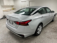Used 2021  Nissan Altima 2&period;5 S Sedan at Ideal Cars Llc near Mesa&comma; AZ