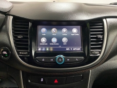 Used 2019  Chevrolet Trax 4d SUV AWD LT at Ideal Cars Llc near Mesa&comma; AZ