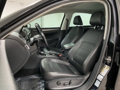 Used 2018  Volkswagen Passat 4d Sedan 2&period;0T SE at Ideal Cars Llc near Mesa&comma; AZ